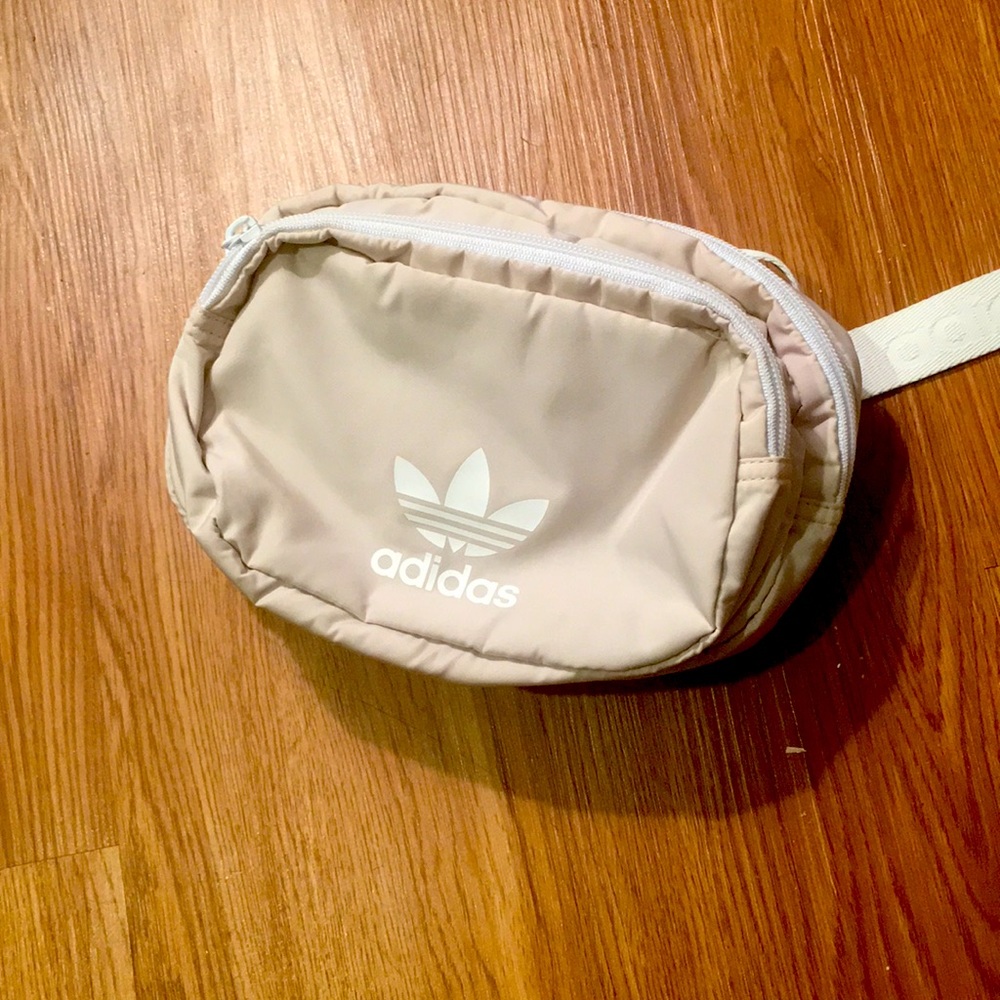 NWOT Adidas Belt Bag cream